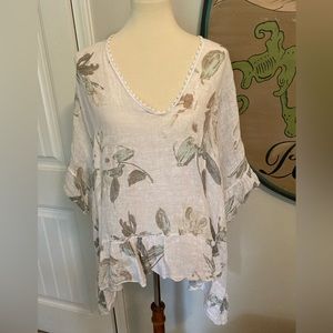 From Suzy D London loose linen top